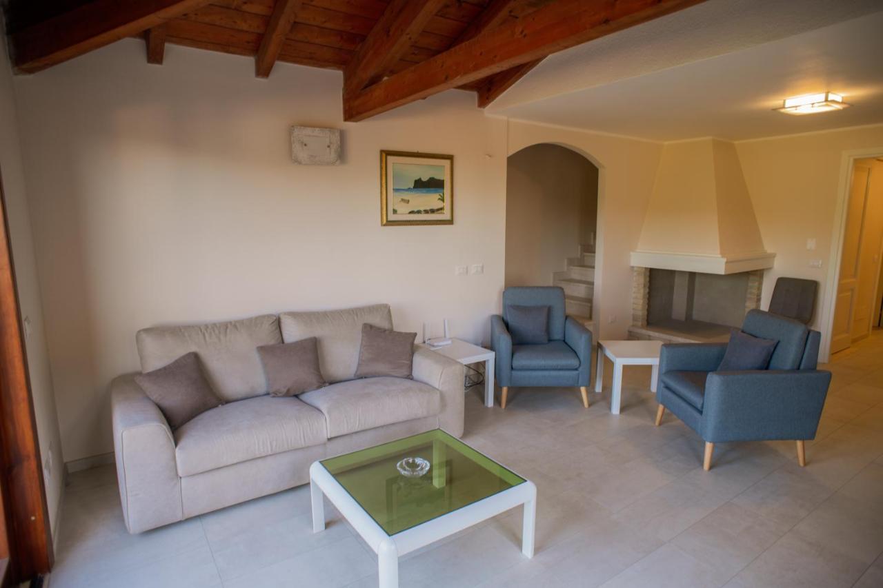 Villa Giulia ตอเรเดลเลสเตลเล ภายนอก รูปภาพ